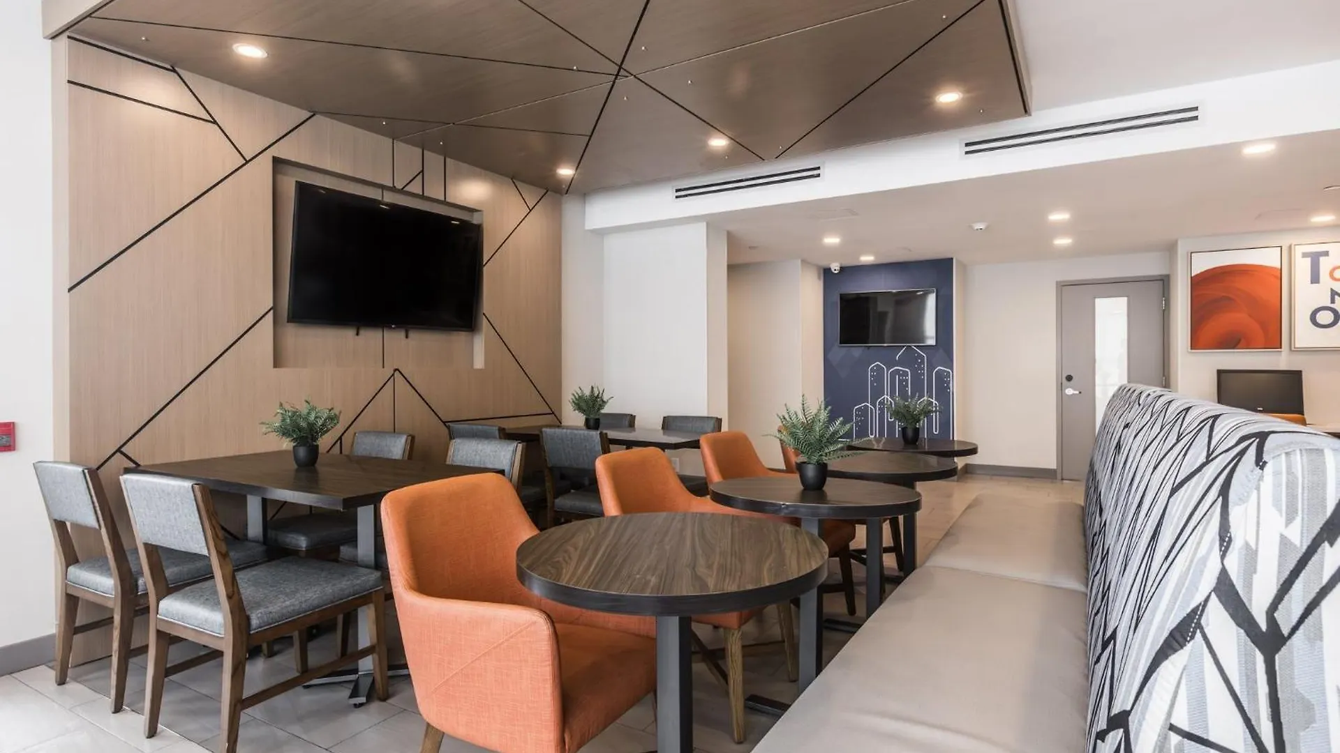 Holiday Inn Express Toronto-North York By Ihg Kanada