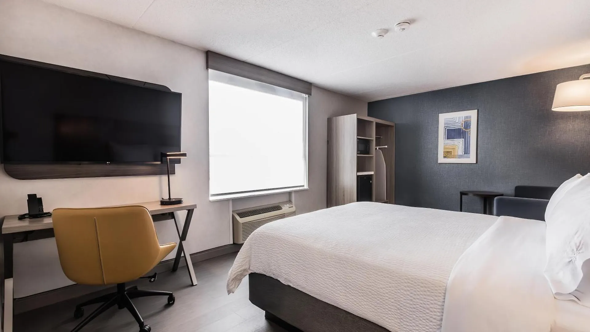 Hotel Holiday Inn Express Toronto-North York By Ihg