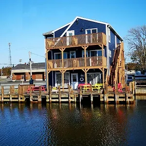 The At Fisherman's Cove Gasthof Eastern Passage