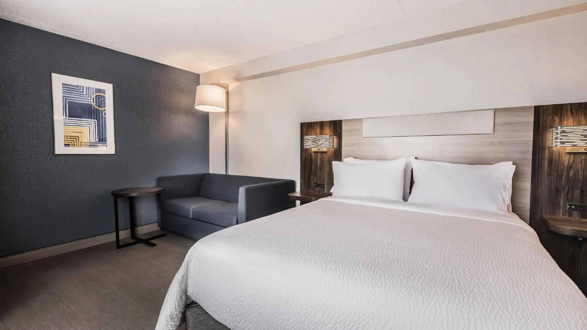 Hotel Holiday Inn Express Toronto-North York By Ihg