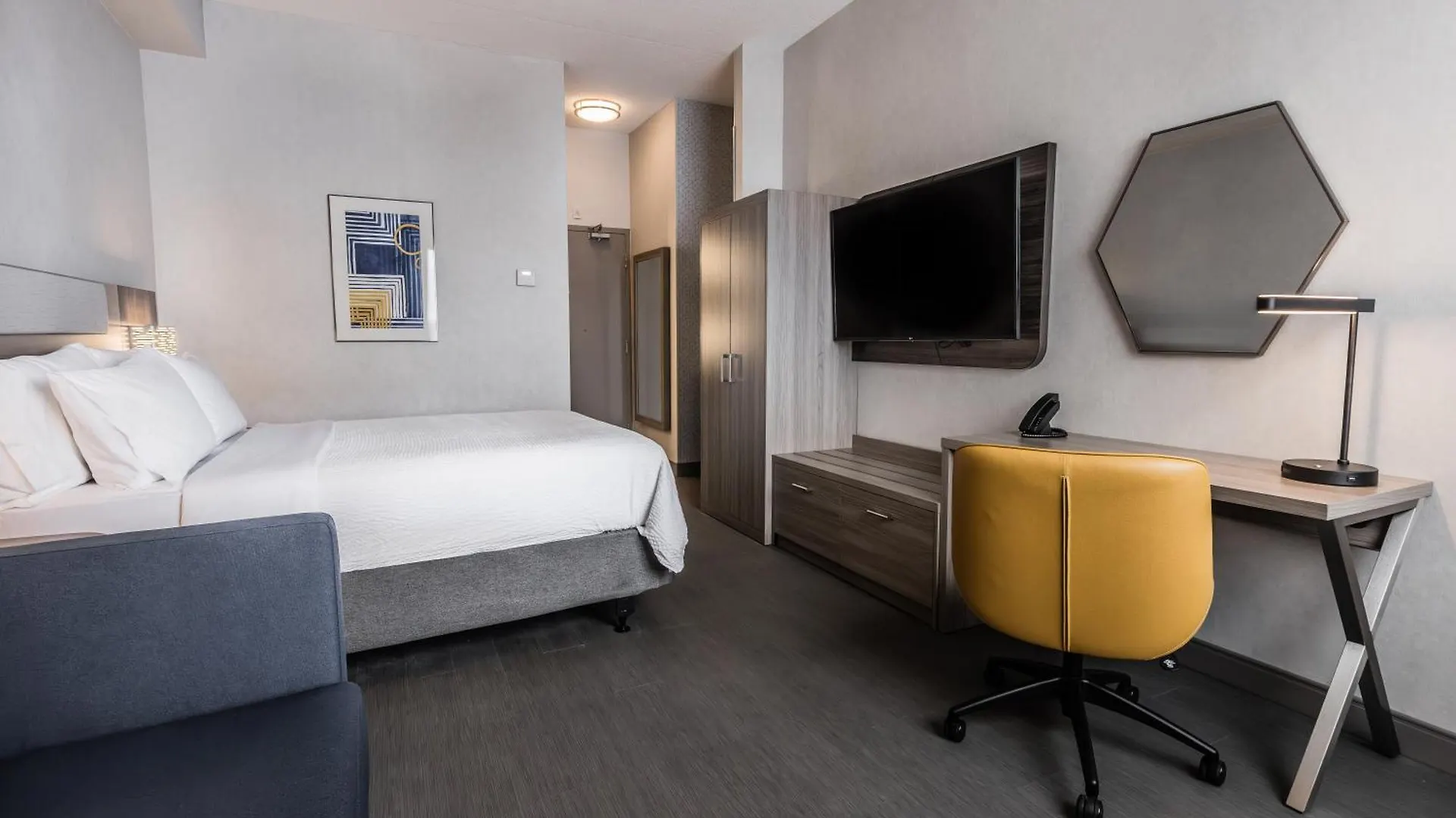 Holiday Inn Express Toronto-North York By Ihg 3*, Toronto Canadá